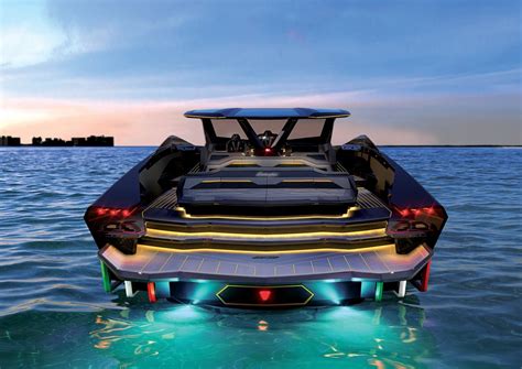 Tecnomar Lamborghini 63 Un Yacht De Luxe Inspiré De Lautomobile
