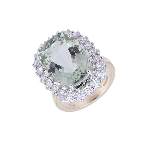 18ct Yellow Gold 1182ct Green Amethyst And 165ct Diamond Cluster Ring