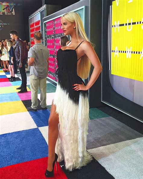 gigi gorgeous my very first mtv vma s👸🏼🎵💕 thank you augustgetty for dressing me💃🏼 stunning