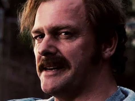 Exclusive interviews with danny greene's family, federal government officials, mafia associates and cleveland police enforcement, with never seen before photos. Kill The Irishman - Official Trailer HD - YouTube