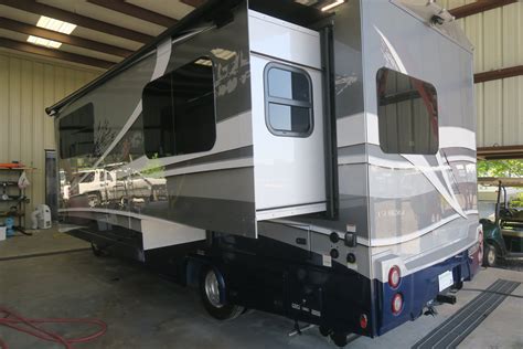 New 2021 Isata 3 Series 24fwm Overview Berryland Campers