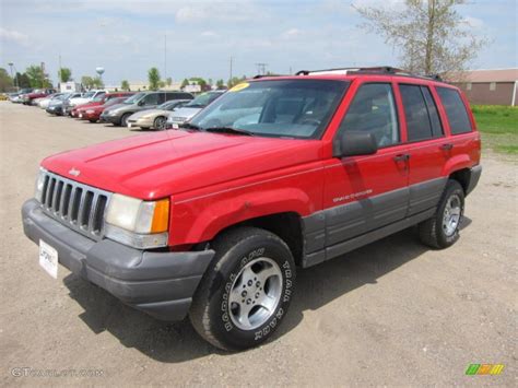 1996 Flame Red Jeep Grand Cherokee Laredo 4x4 49514203 Photo 6