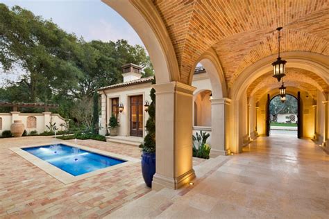 Mediterranean Villa Features Formal Pool And Spa 2017 Hgtv