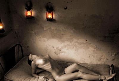 Artistic Erotic Nudes Of Carmina By Walter Bosque Art Erotic Beauties