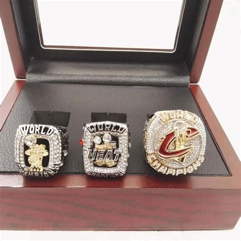 Old adam and i have the same : 40+ Lebron James Championships Rings Pics | ROMANS
