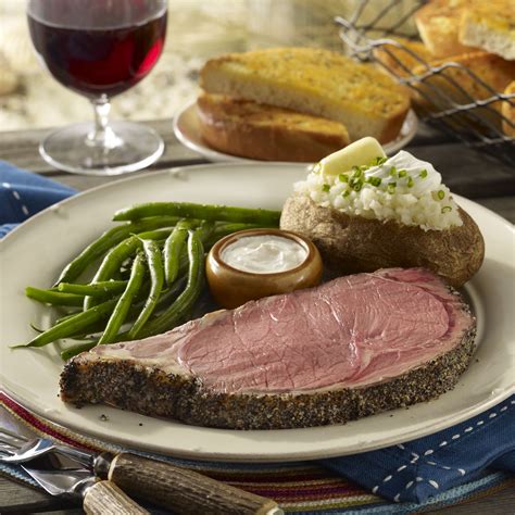 Now that you've perfected your prime rib cooking skills, it's time to complement your meat with great side dishes. Menu For Prime Rib Dinner / Smoky Spice Garlic Prime Rib With Side Dish Recipes Too : When ...