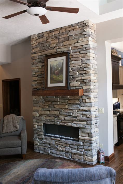 Custom Stacked Stone Fireplace Pinnacle Homes Inc