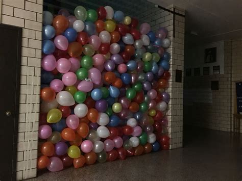 The Best Senior Prank Idea Filling The Schools Stairway With Over 8000 Balloons Best Senior