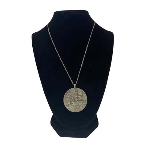 Vietnamese Token Necklace S