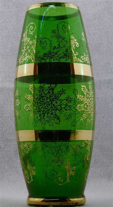 216 Green Moser Vase Gold Guilt