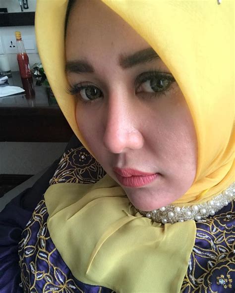 1551 Suka 36 Komentar Ns Nisadarafunna Di Instagram Kecantikan Jilbab Cantik Gadis