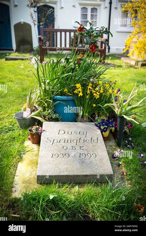 Dusty Springfield Grave Henley Hi Res Stock Photography And Images Alamy