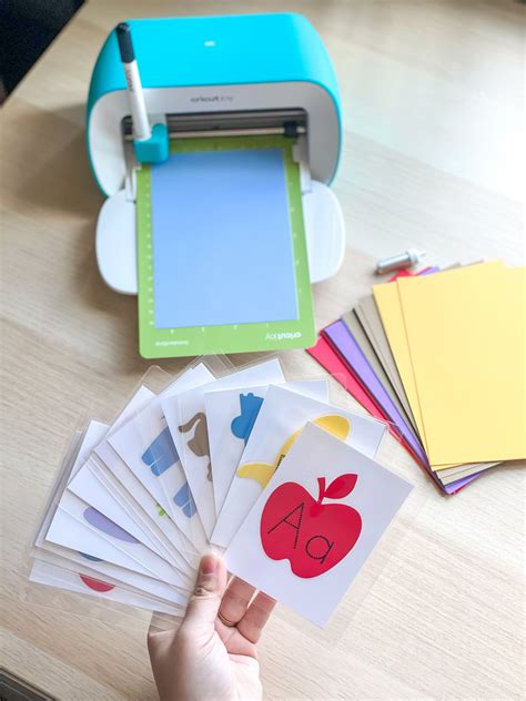 Aug 14, 2020 · the cricut joy is a delightful little machine that makes creating greeting cards easy and fun. Diy cricut flashcards | Diy preschool, Flashcards for toddlers, Flashcards