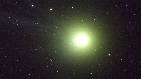 La Comète Lovejoy Visible à Lœil Nu Et Qui Ne Reviendra Pas Avant 8