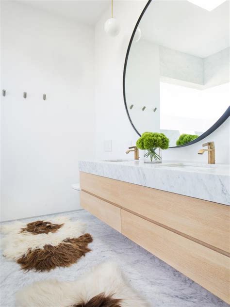 Minimalist Bathroom Vanity Rispa