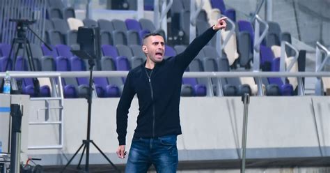 ילדי הפלא אמיתי בן חמו, יוסף חי טובלם, אורי זיו, שמעון נחמיאס, בניצוחו של הזמר יעקב בנדיבא בסינגל נוסף מפרויקט הפיוטים של ערוץ תורה בוקס הצרפתי. בני יהודה נגד בני סכנין: תמיר בן עמי מדבר, מתי יתמנה מאמן ...