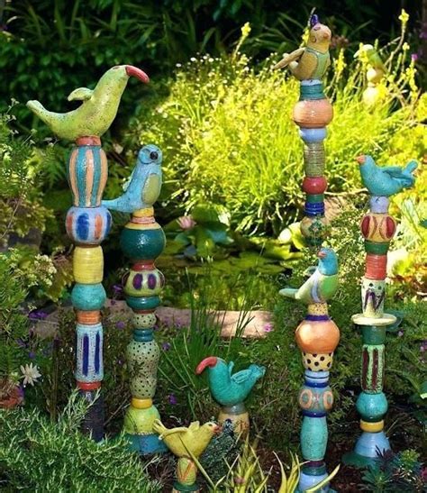 How To Make Garden Art Pole Garden Art Pole Garden Sculptures Diy