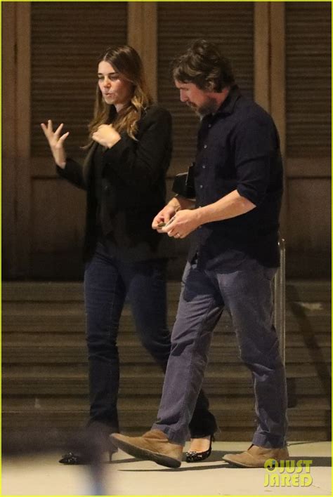 Full Sized Photo Of Christian Bale Wife Sibi Enjoy Dinner With Friends