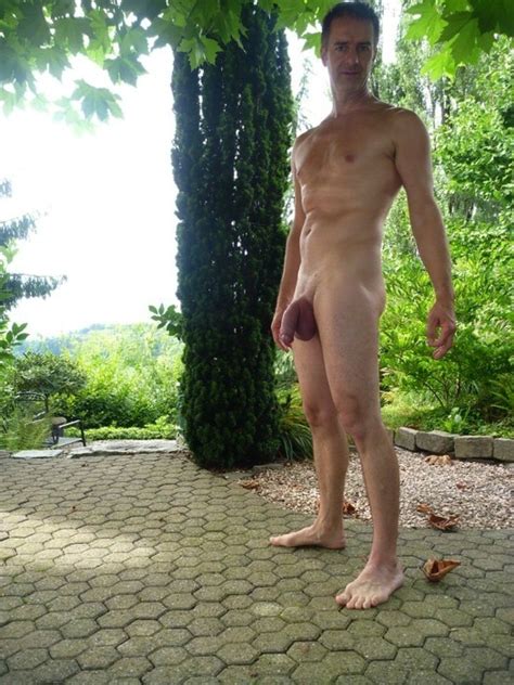 Photo Hung Male Naturists Page 31 Lpsg