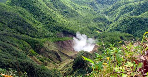 dominica morne trois pitons national park