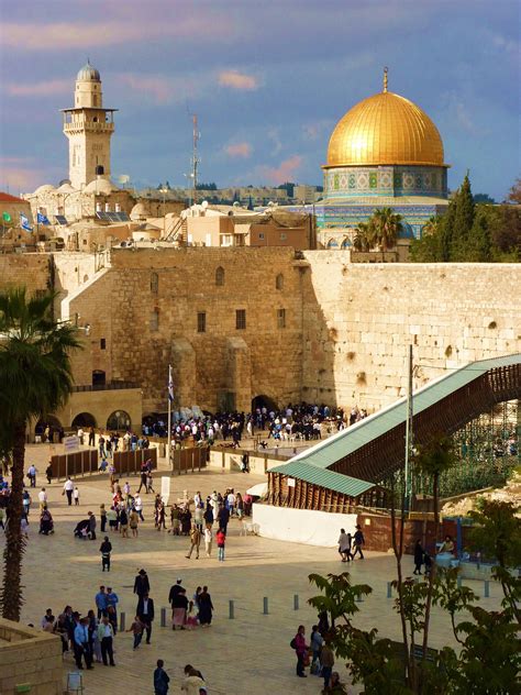 The Western Wall And The Dome Of The Rock Vision Board Mount Of Olives