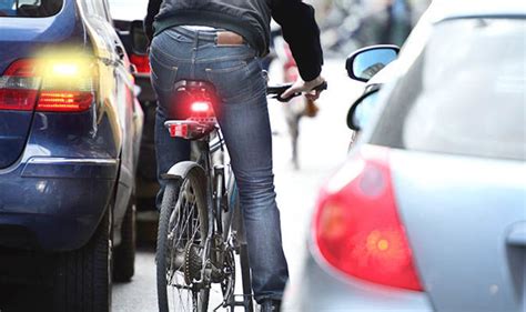 New Driving Law Involving Cyclists Could Land Motorists Land £100 Fine