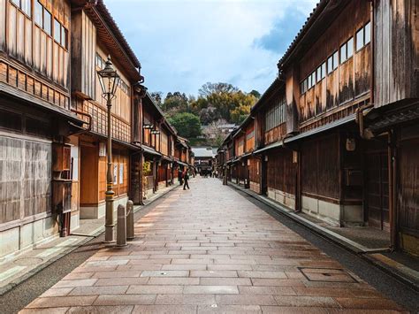 Day Trip To Kanazawa Itinerary For Japans Samurai Town The Portable
