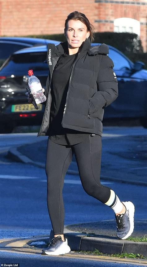 Coleen Rooney Looks Radiant As She Goes Makeup Free And Dons Black Leggings For A Workout At The