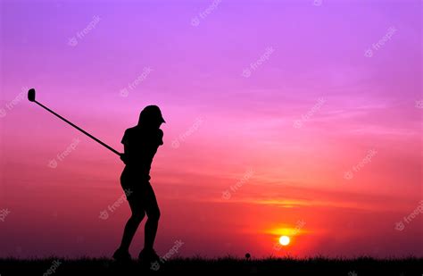 Premium Photo Silhouette Golfer Playing Golf During Beautiful Sunset