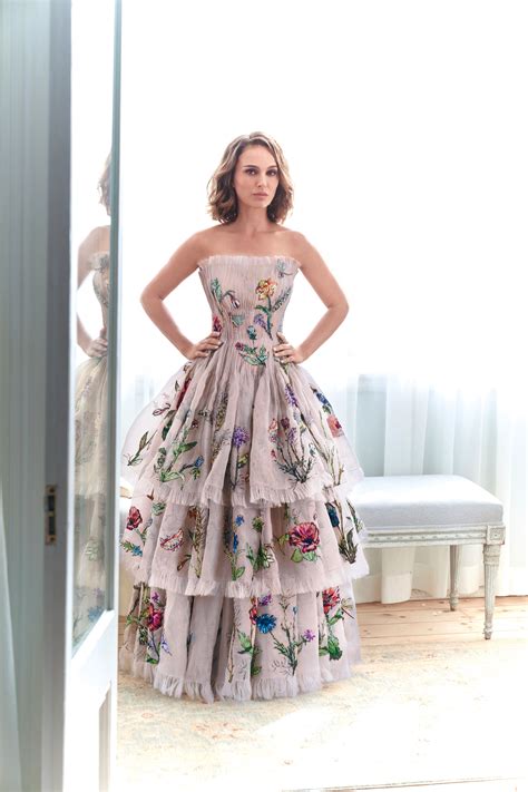 Tổng Hợp 75 Về Natalie Portman Miss Dior Dress Giày Thể Thao Nữ