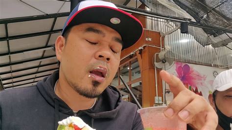 In the afternoon, we bought a packet of strawberry at avant chocolate and it cost rm8. Avant Chocolate Cameron Higlands 2020 - YouTube