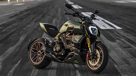 Ducati Diavel 1260 Lamborghini Secret Classics