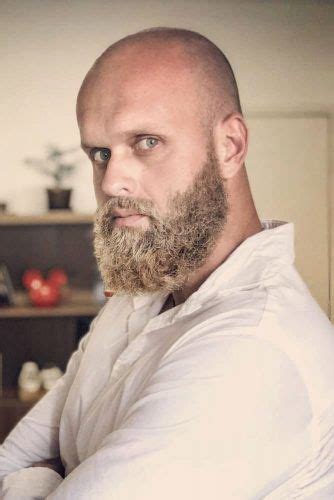 This is the character at his most vain because he revels in being beautiful and flaunts it. 12 MODERN VIKING HAIRSTYLES FOR REAL WARRIORS