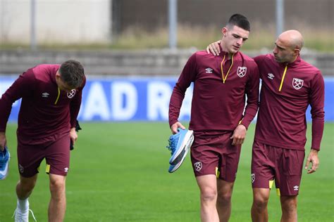 Pablo Zabaleta Wants West Ham To Give Declan Rice A New Deal