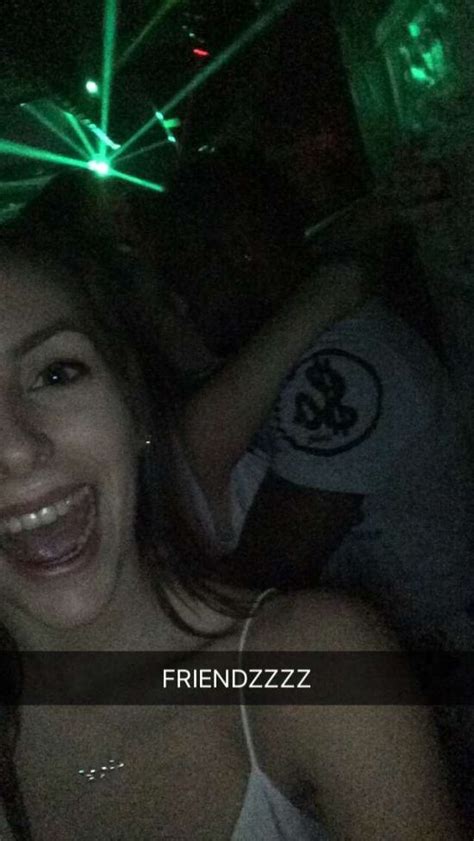 Girl Takes Selfies With Random Couples While Theyre Making Out 18 Pics