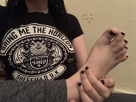 Goth Girl Toes All Of My Polish Matches I Wish I Had Black Pants On