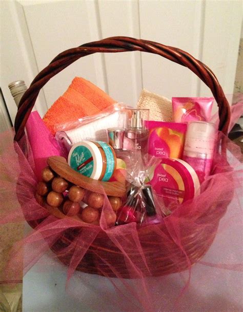 A bit of sunshine gift basket. Raffle Ticket Software | Silent auction gift basket ideas ...