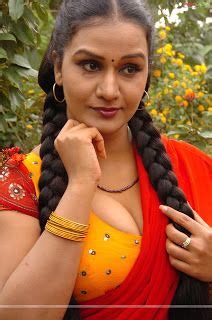 WELCOME TO TOLLYFANZ Apoorva Telugu Character Artist In Red Saree Red Saree Bollywood