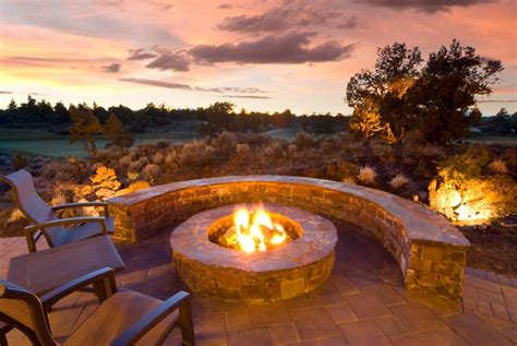 Outdoor Fire Pit Or Fireplace How To Choose For Your Backyard