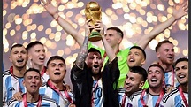 El momento más esperado: Messi besó y levantó la Copa del Mundo para ...