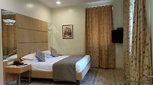 Bentley Hotel Marine Drive Mumbai at ₹ 4120 - Reviews, Photos & Offer