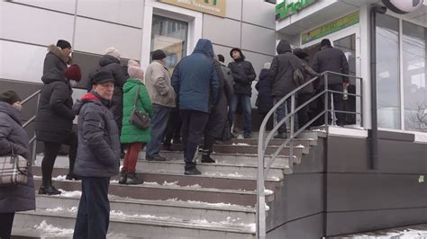 Покровськ сьогодні Черги біля банкоматів наявність палива та