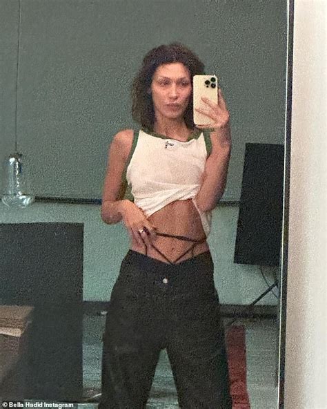 Bella Hadid Poses Topless As She Shares Photodump Daily Mail Online