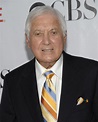 Monty Hall, philanthropist and 'Let's Make a Deal' host, dies at 96 ...