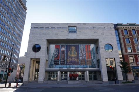 The Montreal Museum Of Fine Arts Cité Muséale