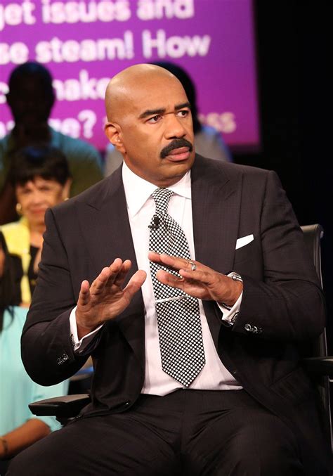 Decades Ago Steve Harvey Was A College Dropout Now Hes An Award