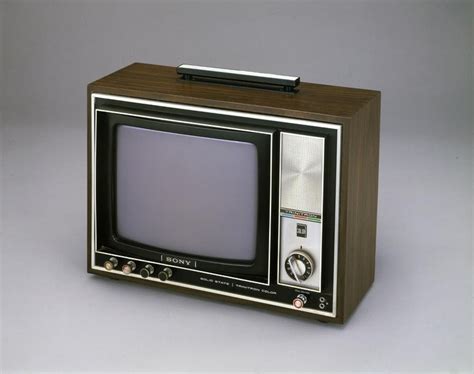 Sony S First Colour Trinitron TV Tv Sony Tv Vintage Television