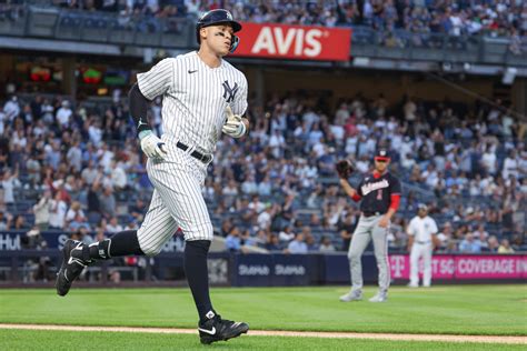 Former Gm Says New York Yankees Are A Third Place Team Sports