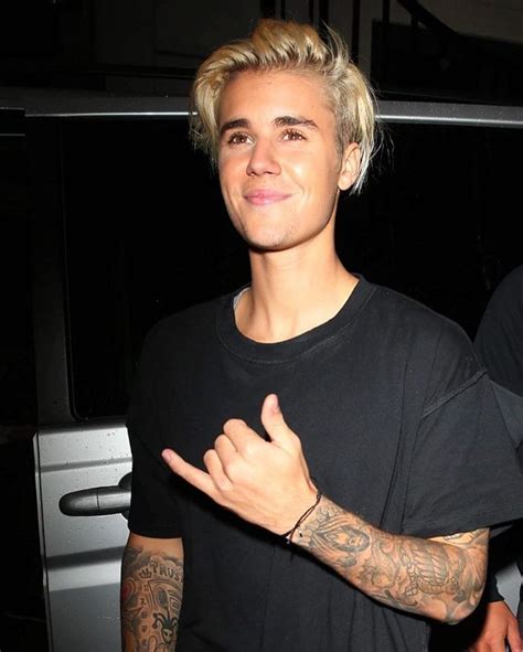 Awesome Trendy Justin Bieber Magical Platinum Blonde Hairstyles