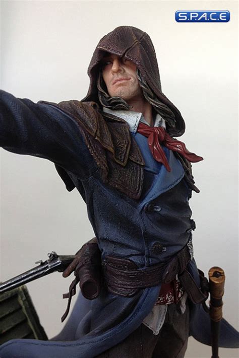 Arno The Fearless Assassin Pvc Statue Assassin S Creed Unity S